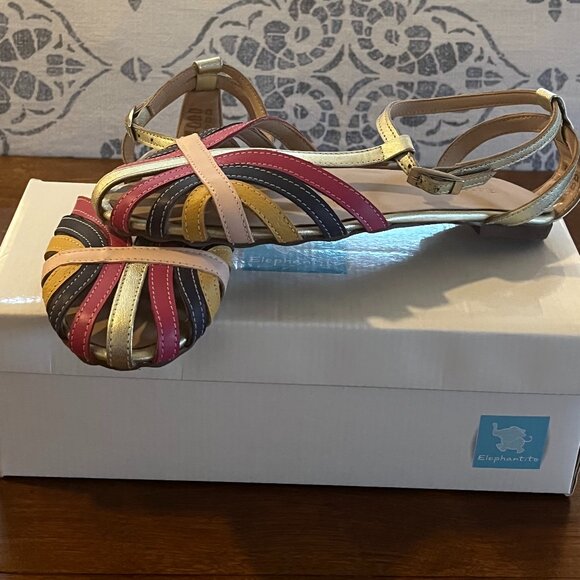 NWT GORGEOUS GIRLS DESIGNER SUEDE/LEATHER SANDALS BY ELEPHANTITO, SIZE US 3 - Picture 7 of 8